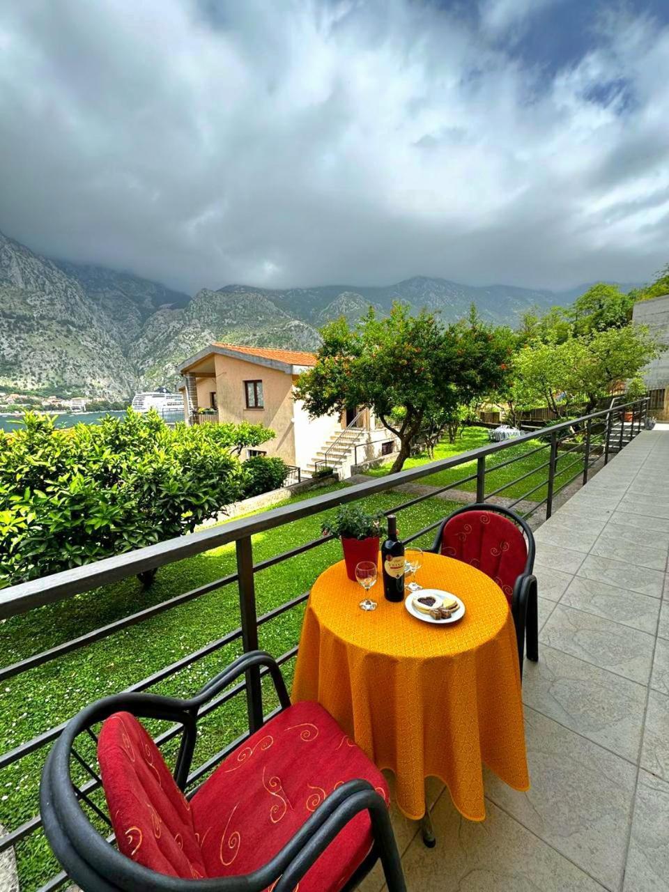 Apartments Andrija Kotor Exterior foto
